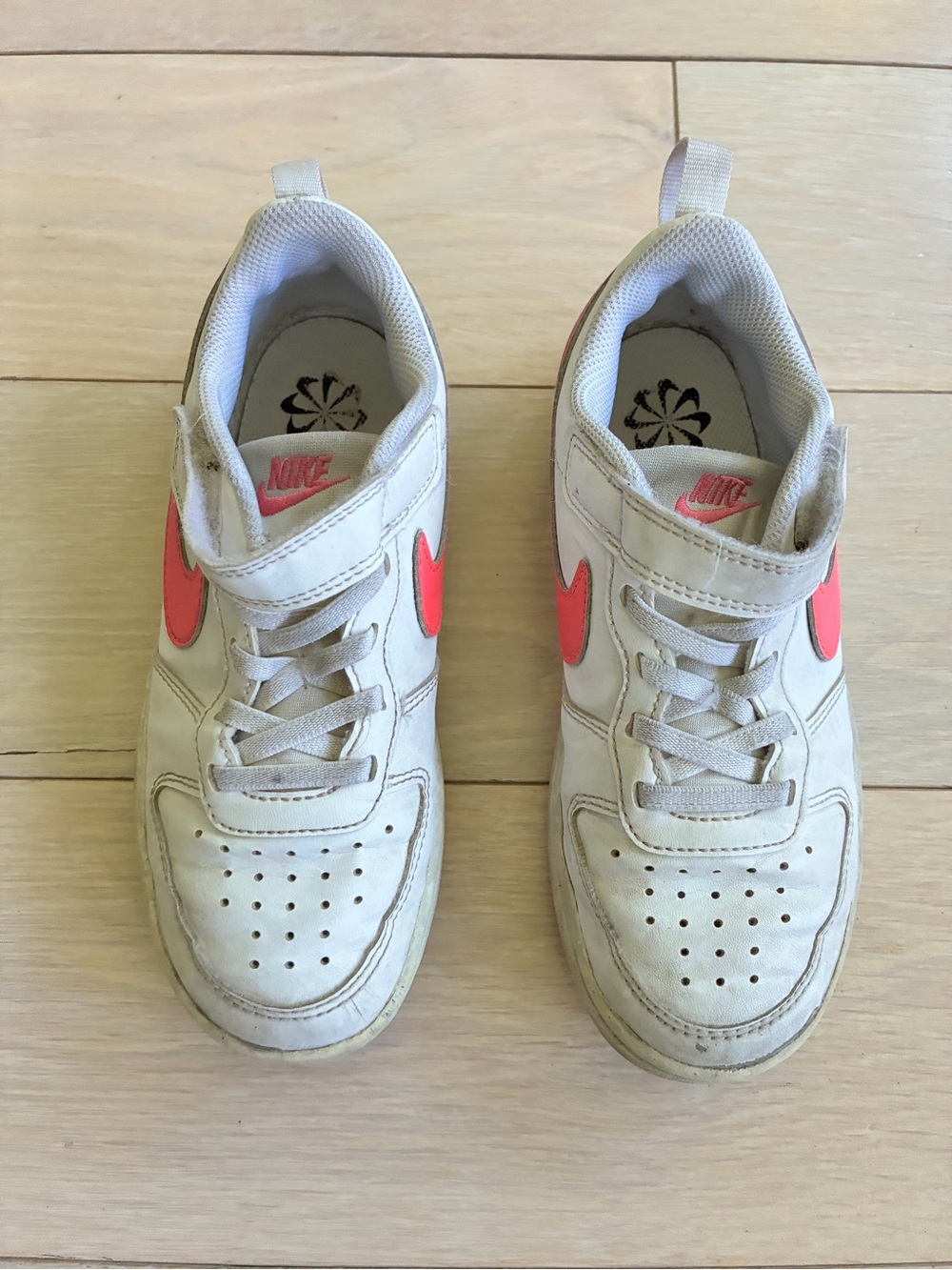Nike Kids White Sneakers with Pink Swoosh Play Wear Size 13.5